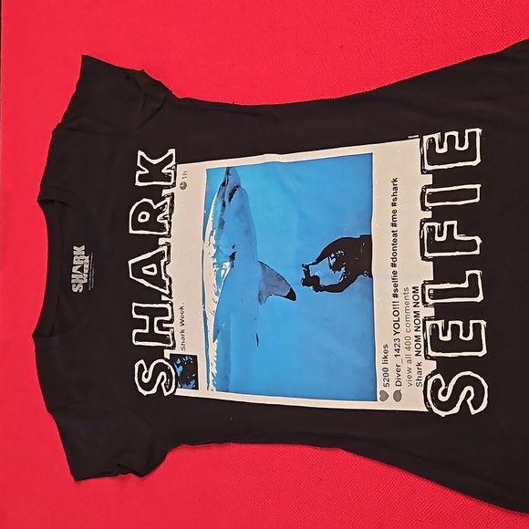 Shark Week graphic tee clear glitter accent black cap sleeve Small EUC - Picture 2 of 7